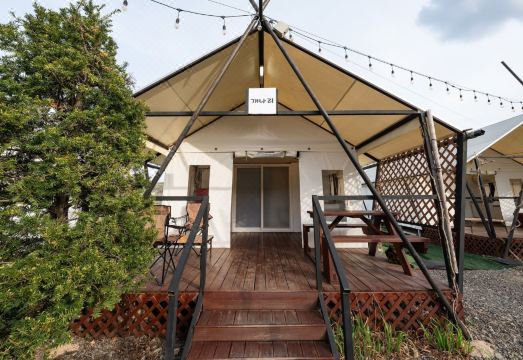 Chaesonghwa Glamping in Yeongcheon Hotel Overview