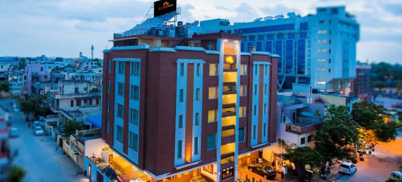 卡皮什智能酒店-纯素食(Hotel Kapish Smart-All Pure Veg)图片