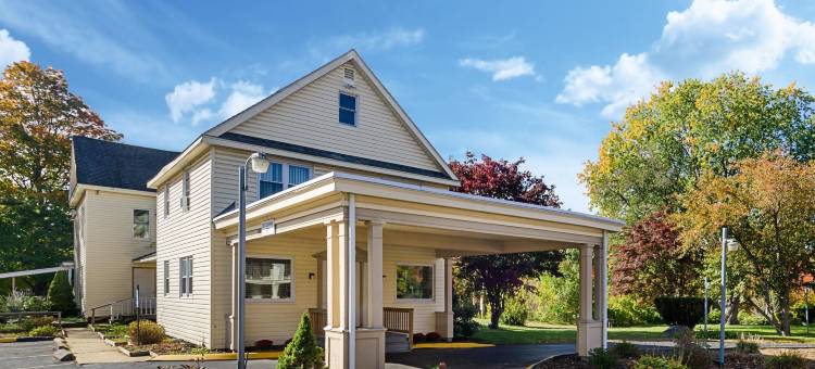 斯特布里奇20号公路伊克诺旅馆(Econo Lodge Sturbridge Route 20)图片