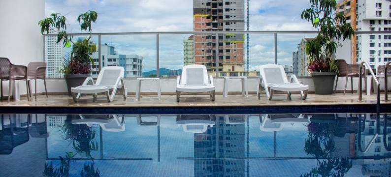 巴拿马城中心通过阿根廷华美达酒店(Ramada by Wyndham Panama Centro Via Argentina)图片