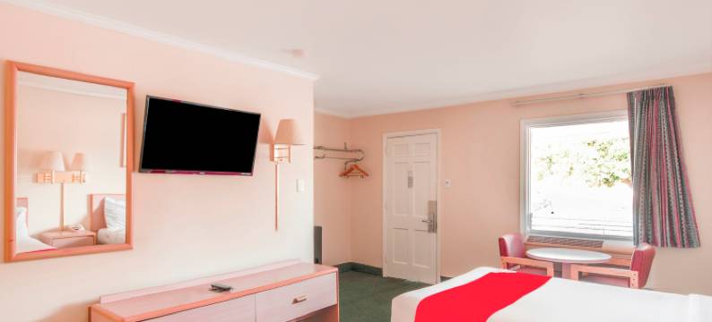 OYO 达拉姆西山酒店(OYO Hotel Durham West Hills)图片