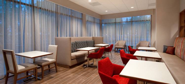欢朋酒店和套房阳光谷硅谷(Hampton Inn & Suites Sunnyvale Silicon Valley)图片