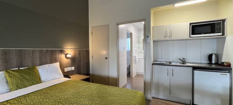 机场庄园酒店(Airport Manor Inn)图片