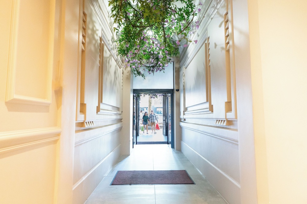 BOBO'S HÔTEL Over view