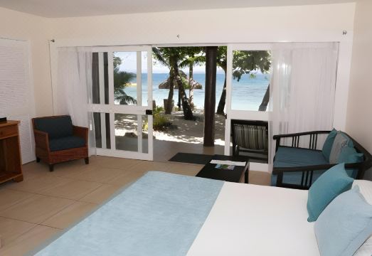 Nakelo Treasure Island Resort & Spa Hotel Overview