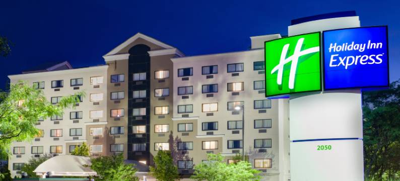 Holiday Inn Express 哈帕克的 - 长岛(Holiday Inn Express HAUPPAUGE-LONG ISLAND by IHG)图片