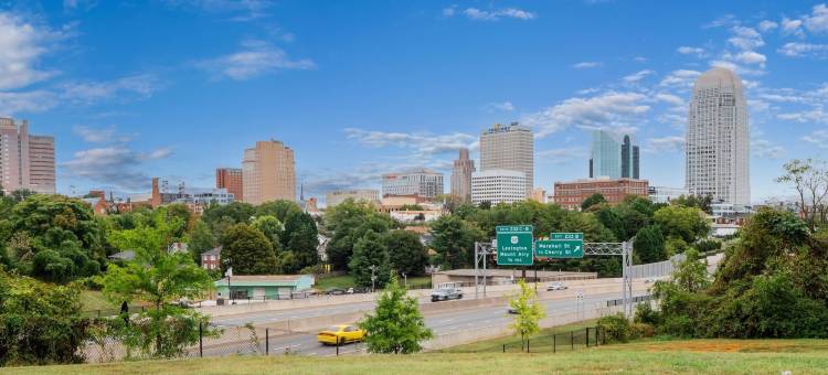 Clarion Pointe Winston – Salem Downtown图片