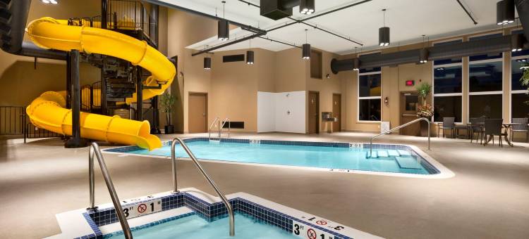 Microtel Inn & Suites by Wyndham Lloydminster图片