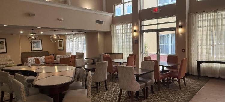 肯特伍德美茵斯坦套房酒店 - 大急流城东南(MainStay Suites Grand Rapids Southeast - Kentwood)图片
