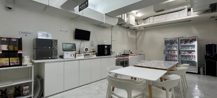 赡养伊乐华酒店(Anyang Illowa Hotel)图片