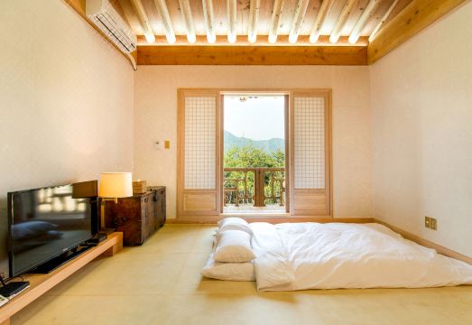 Hotel de ForRe Hotel Overview