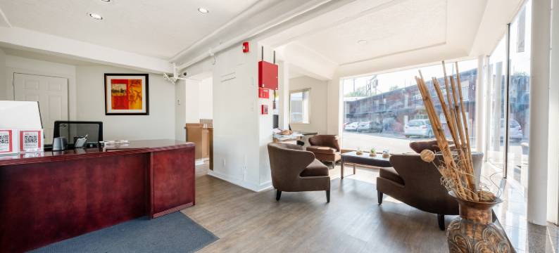 波特兰OYO班菲尔德开间(Banfield Studios By OYO Portland OR)图片