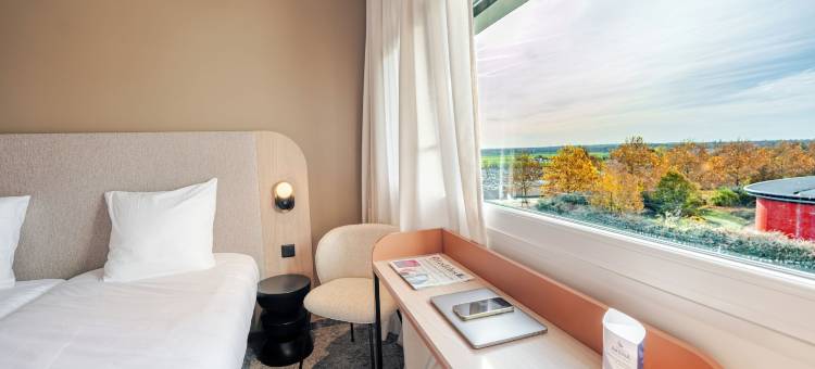 阿肯纳酒店，香槟沙隆(Hôtel Akena Châlons en Champagne)图片