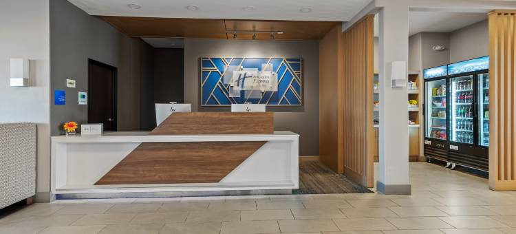 智选假日套房酒店俄克拉何马城的NW -鹌鹑泉(Holiday Inn Express & Suites OKLAHOMA CITY NW-QUAIL SPRINGS by IHG)图片