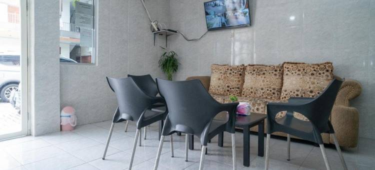 红多兹Plus酒店-近泗水西托商场(RedDoorz Plus Near Cito Mall Surabaya)图片