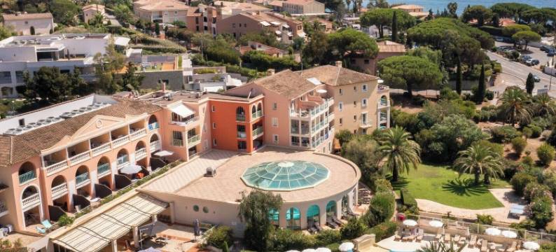 伊桑布溪皮埃尔高级假日酒店(Résidence Pierre & Vacances Premium les Calanques des Issambres)图片