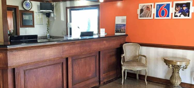 绍斯盖特底特律6号汽车旅馆(Motel 6 Southgate, MI - Detroit)图片