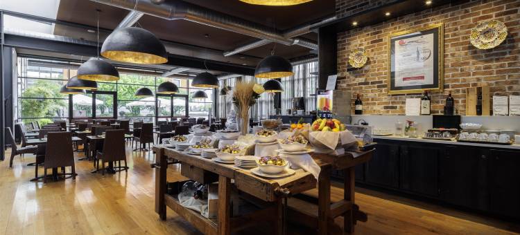 法尔科乡村贝斯特韦斯特酒店(Best Western Falck Village Hotel)图片