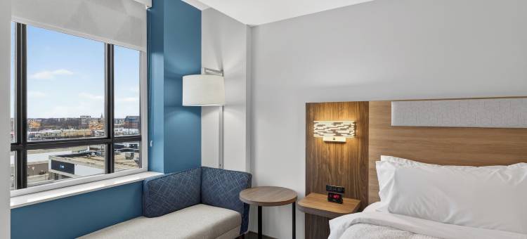 芝加哥西 - 奥克帕克洲际智选假日套房酒店(Holiday Inn Express & Suites CHICAGO WEST - OAK PARK by IHG)图片