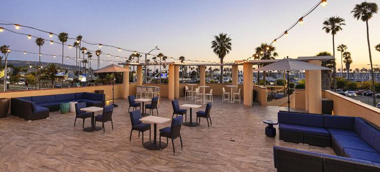 雷东多比奇海滩酒店-希尔顿启缤精选酒店(Redondo Beach Hotel, Tapestry Collection by Hilton)图片