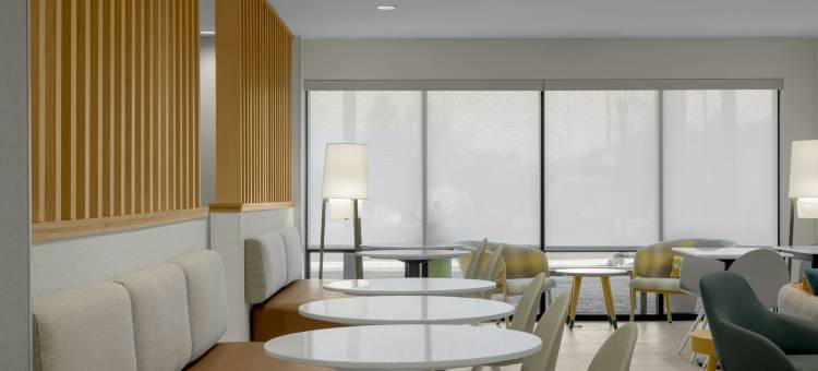 科达伦唐普雷斯套房酒店酒店(TownePlace Suites Coeur d'Alene)图片