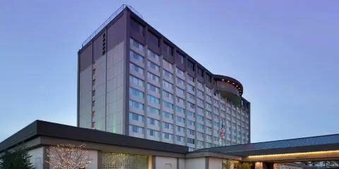 Skybridge西雅圖機場酒店