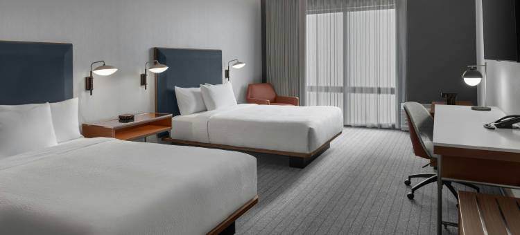 万豪万怡酒店伍德兰德(Courtyard by Marriott Woodland)图片