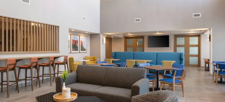 希尔顿科顿伍德汉普顿套房酒店(Hampton Inn & Suites by Hilton Cottonwood)图片