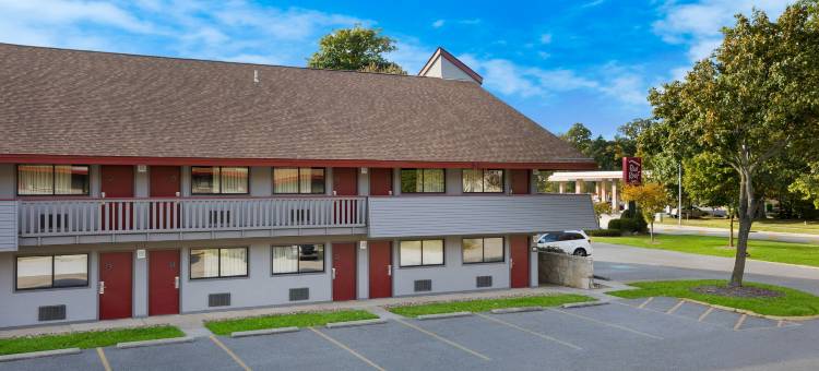 克利夫兰韦斯特莱克红顶酒店(Red Roof Inn Cleveland - Westlake)图片