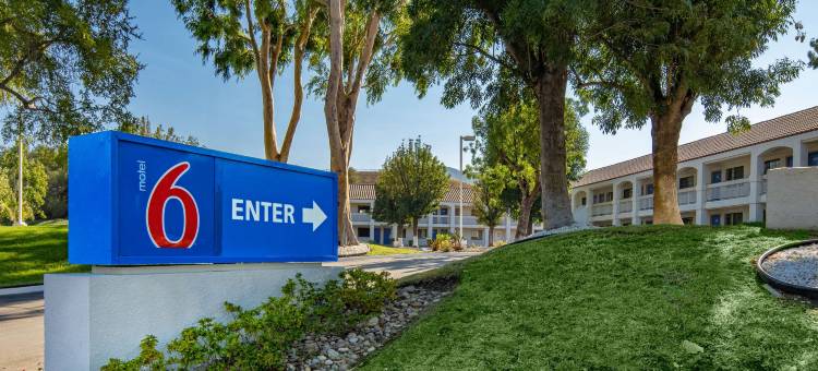 千橡树南6号汽车旅馆(Motel 6 Thousand Oaks, CA)图片