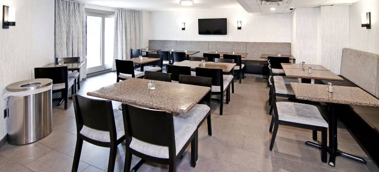 赛丁29号贝斯特韦斯特优质酒店(Best Western Plus Siding 29 Lodge)图片