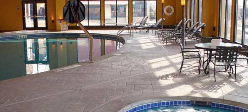 Holiday Inn 皮沃基密尔沃基西 by IHG(Holiday Inn PEWAUKEE-MILWAUKEE WEST by IHG)图片