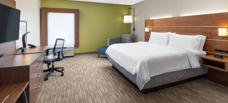 斯泰茨伯勒洲际智选假日酒店(Holiday Inn Express STATESBORO by IHG)图片