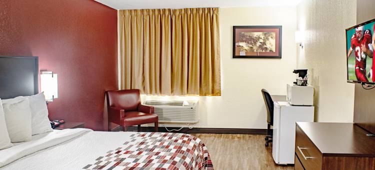 中城红顶套房酒店-富兰克林(Red Roof Inn & Suites Middletown - Franklin)图片