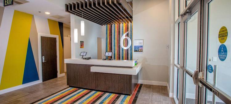 Motel 6东部北普拉特，NE(Motel 6 North Platte, NE - East)图片