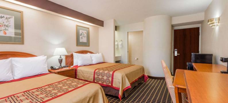 亚德金维尔温德姆戴斯酒店(Days Inn by Wyndham Yadkinville)图片