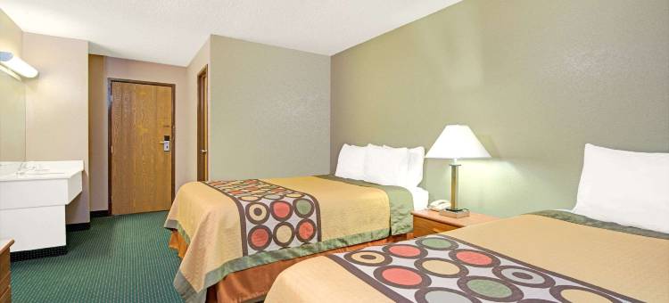 尤里卡-六旗温德姆速8酒店(Super 8 by Wyndham Eureka/Six Flags Nearby)图片