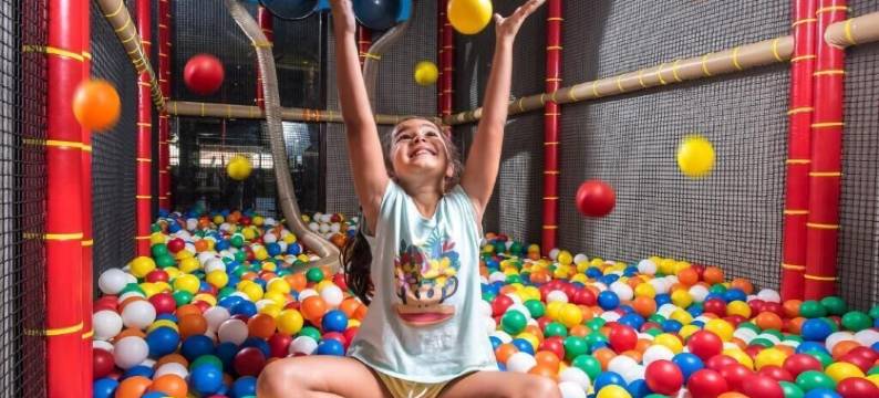 佩托斯套房酒店(Petousis Hotel & Suites)图片