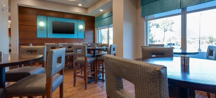 盖恩斯维尔德鲁里套房酒店(Drury Inn & Suites Gainesville)图片