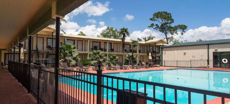 休斯顿洲际机场东华美达酒店(Ramada by Wyndham Houston InterContinental Airport East)图片