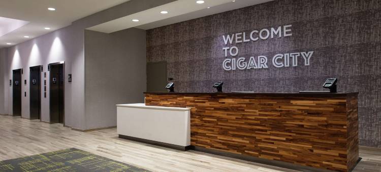 坦帕市中心运河区欢朋酒店(Hampton Inn Tampa Downtown Channel District, FL)图片