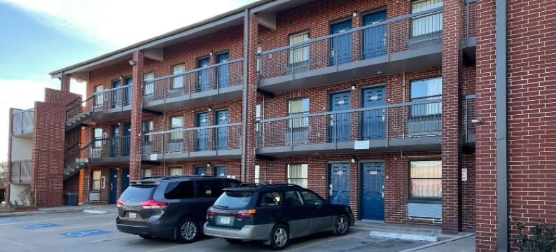 Studio 6休斯顿，TX - 布鲁克洞(Studio 6 Houston, TX - Brookhollow)图片