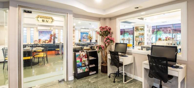 拉差达红燕酒店(Roseate Ratchada)图片