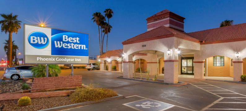 凤凰古德伊尔贝斯特韦斯特酒店(Best Western Phoenix Goodyear Inn)图片