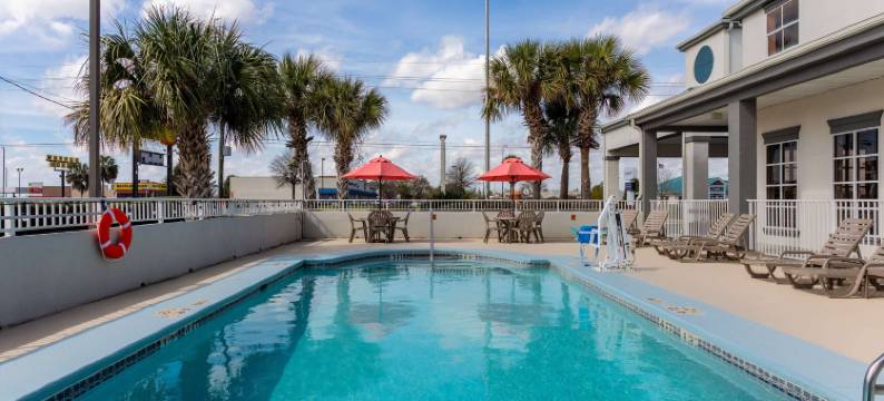 玛丽安娜呗盟酒店(Baymont by Wyndham Marianna)图片