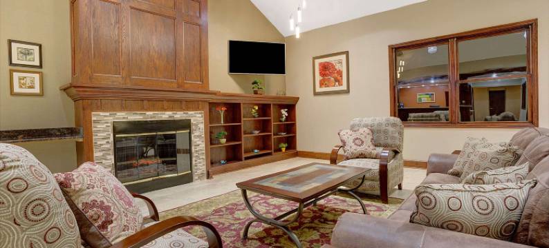 爱荷华城市Travelodge by Wyndham(Travelodge by Wyndham Iowa City)图片