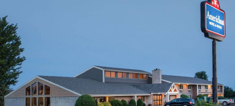 格兰迪中心美吟温德姆酒店(AmericInn by Wyndham Grundy Center)图片