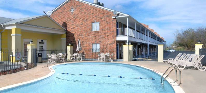 劳伦斯温德姆戴斯酒店(Days Inn by Wyndham KU Lawrence)图片