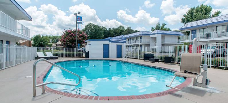 亚特兰大东北诺克罗斯6号汽车旅馆(Motel 6 Norcross, GA - Atlanta Northeast)图片