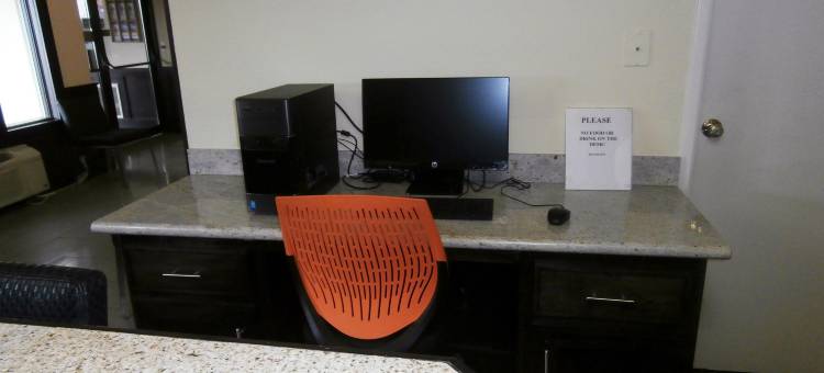 锡夫里弗福尔斯美洲最佳价值套房酒店(Americas Best Value Inn and Suites Thief River Falls)图片